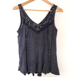 Rock & Republic Co. Flowy tank top